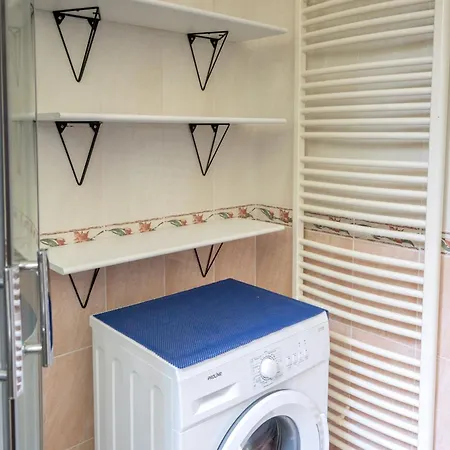 Дом отдыха L'ancienne Gare D'issigeac,piscine,grand Terrain,4 Personnes Issigeac