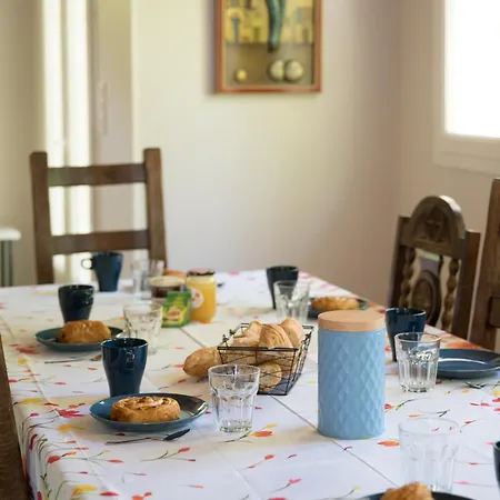 L'ancienne Gare D'issigeac,piscine,grand Terrain,4 Personnes *