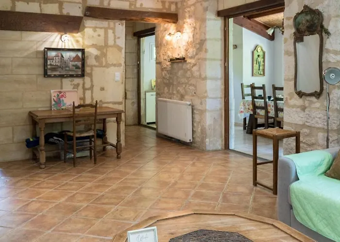 L'ancienne Gare D'issigeac,piscine,grand Terrain,4 Personnes Casa vacanze *